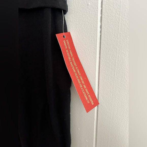 NWT Mossimo Bootcut Yoga Pants - Picture 2 of 6